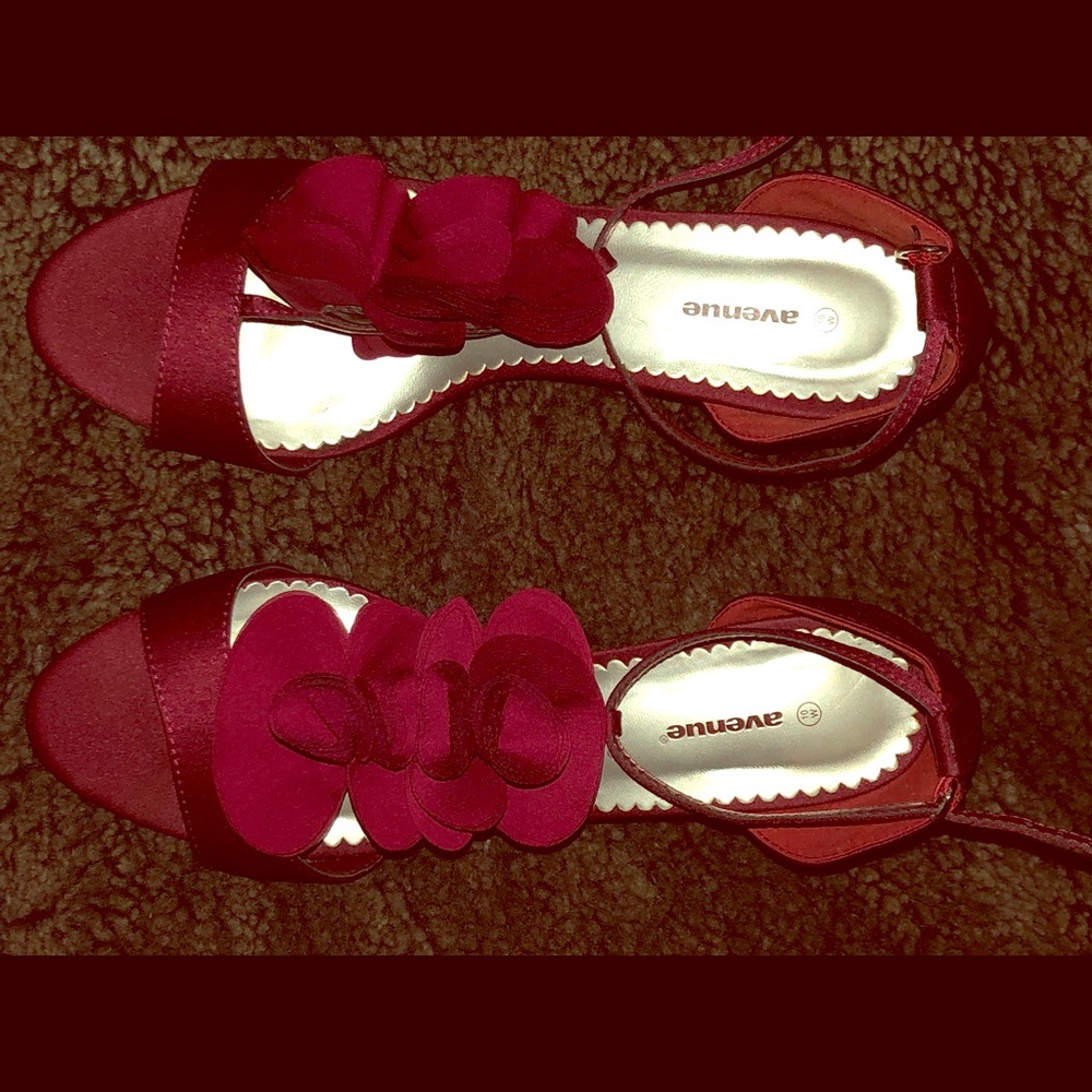 Flower heels